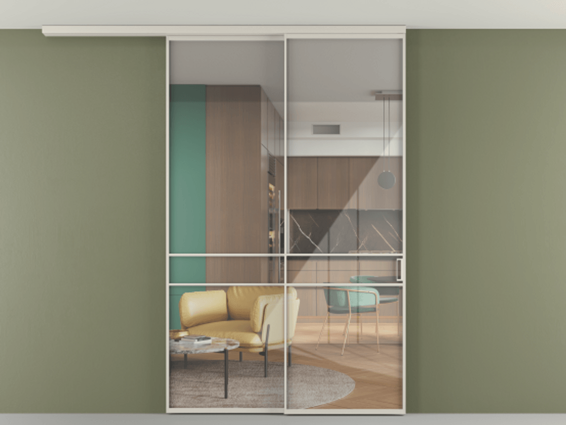 Перегородка Формато вдоль стены на потолок 2 створки с синхронным механизмом АЛПР 040.02 Алюминий облачно-серый Рефлективное прозрачное стекло "Стопсол", калёное Цена 2198267 ₸ | Volhovec