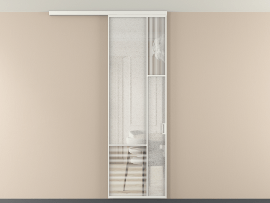 Перегородка Мозаик вдоль стены на потолок 1 створка АЛПР 041.12 Алюминий светло-серый Рифлёное стекло "Дюна", триплекс, 6 мм + Фактурное стекло "Лёд", триплекс Цена 1081382 ₸ | Volhovec