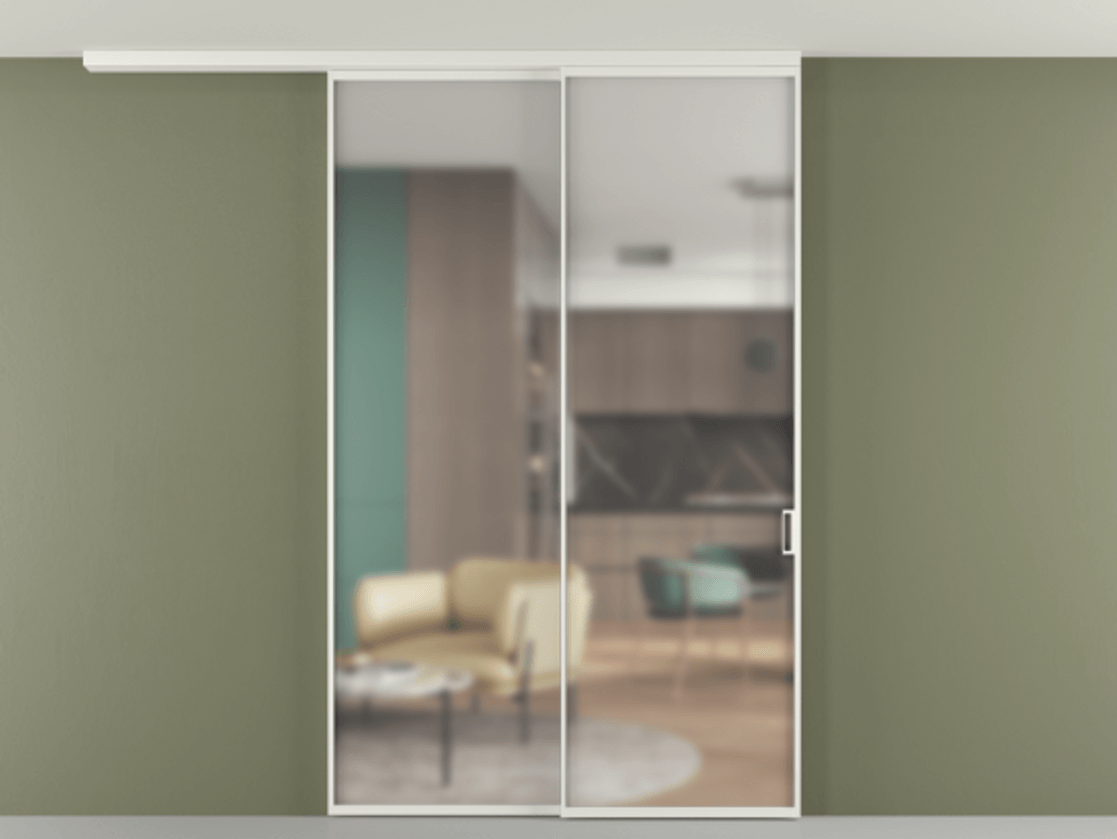 Перегородка Формато вдоль стены на потолок 2 створки с синхронным механизмом АЛПР 040.01 Алюминий светло-серый Сатинированное стекло "Мателюкс Кристал Вижн", калёное, матовое, каленое 6 мм Цена 2382458 ₸ | Volhovec