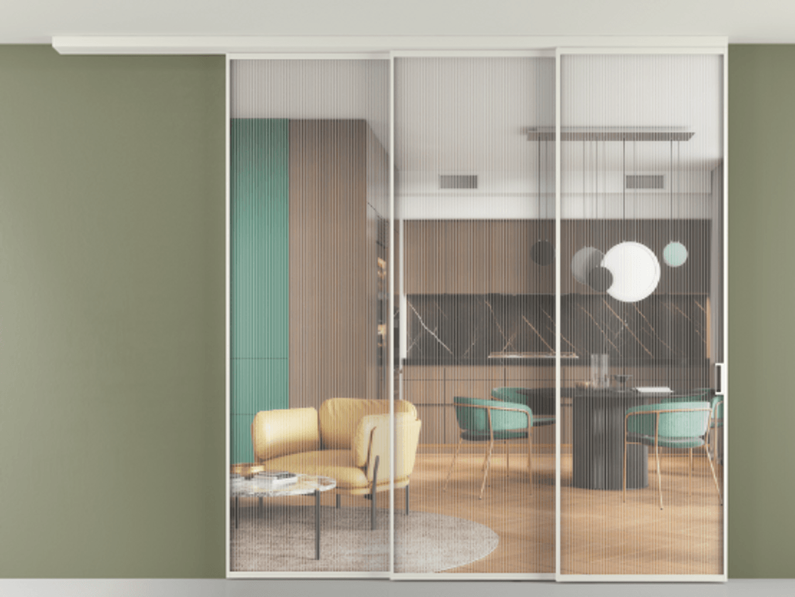 Перегородка Формато вдоль стены на потолок 3 створки с синхронным механизмом АЛПР 040.01 Алюминий Белый Рифлёное стекло "Мору", триплекс Цена 2894210 ₸ | Volhovec