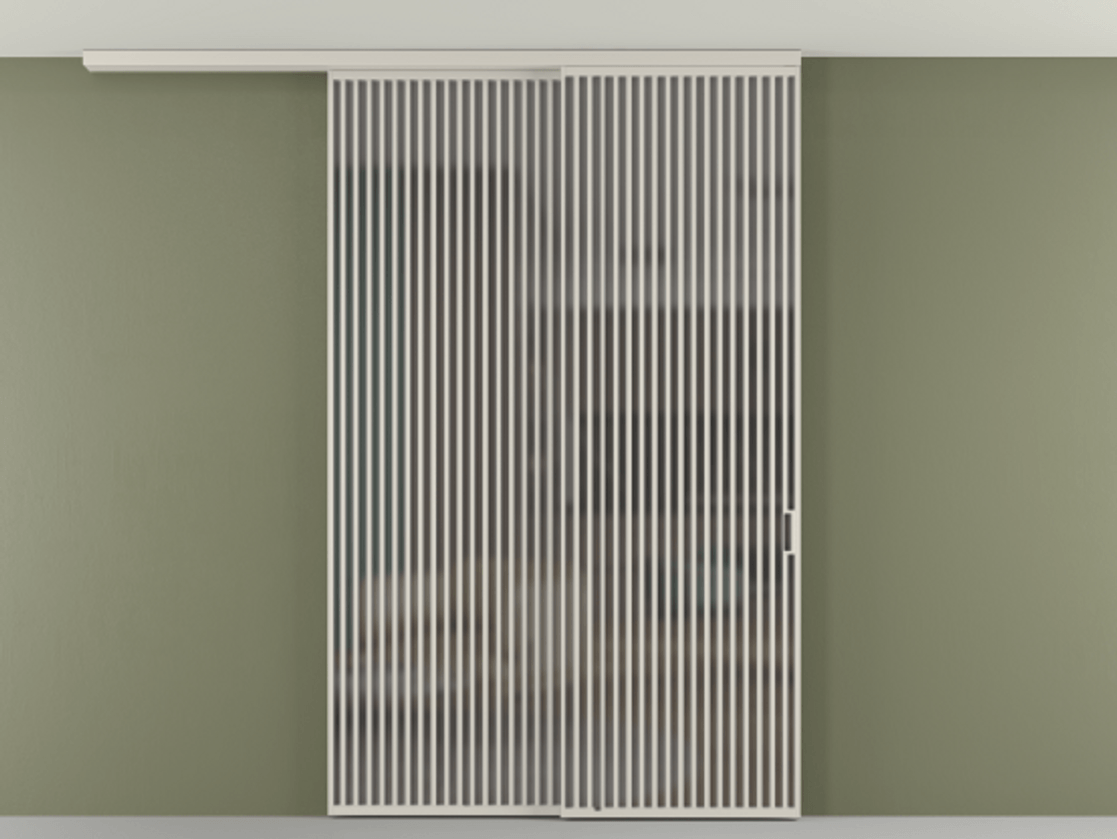 Перегородка Формато вдоль стены на потолок 2 створки с синхронным механизмом АЛПР 040.06 Алюминий облачно-серый Сатинированное серое стекло, триплекс Цена 3405447 ₸ | Volhovec