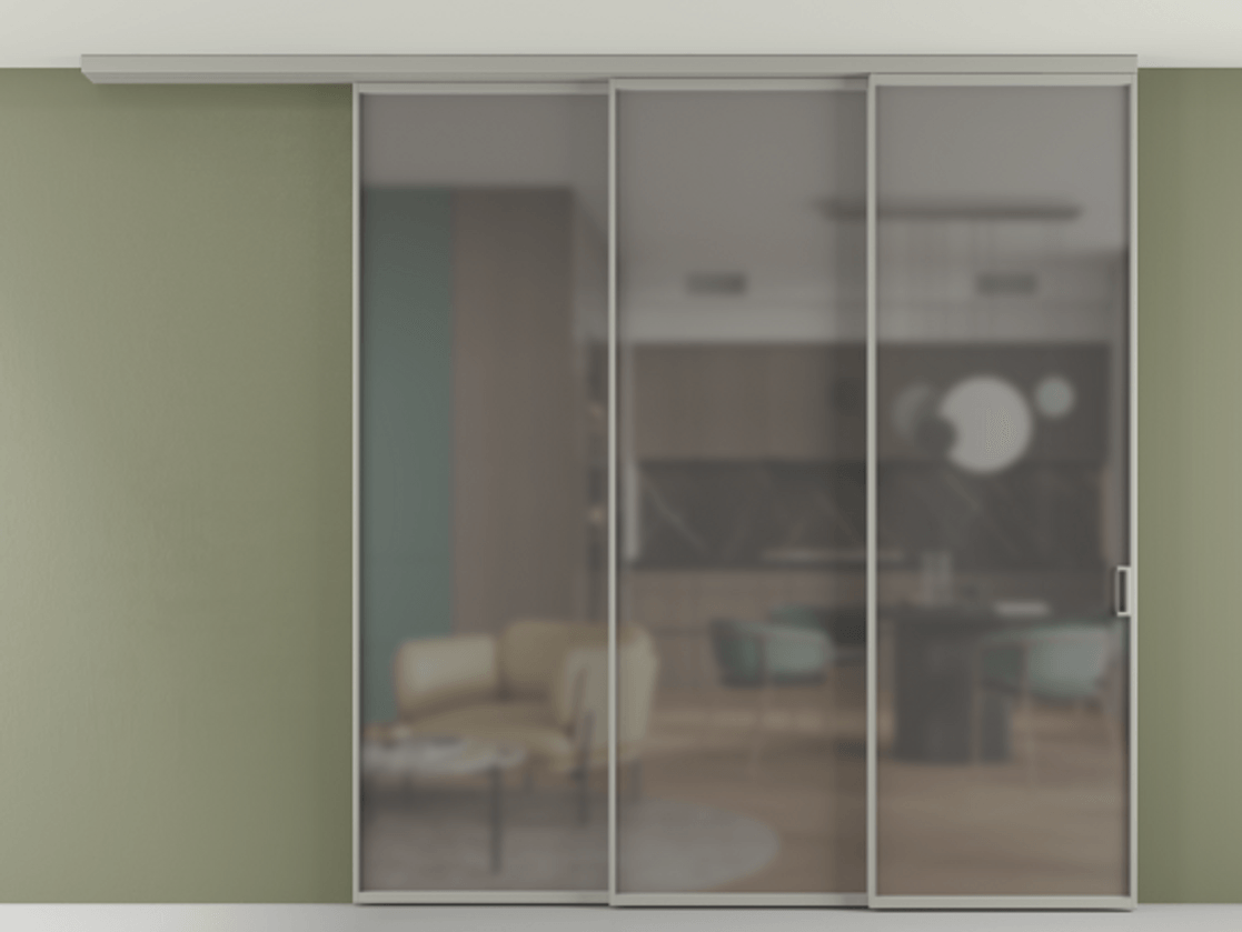 Перегородка Формато вдоль стены на потолок 3 створки с синхронным механизмом АЛПР 040.01 Алюминий нейтральный серый Сатинированное серое стекло, триплекс Цена 2888736 ₸ | Volhovec