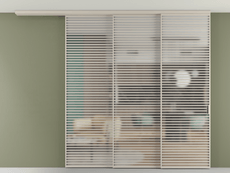 Перегородка Формато вдоль стены на потолок 3 створки с синхронным механизмом