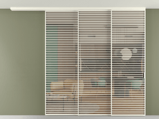 Перегородка Formato вдоль стены на потолок 3 створки с синхронным механизмом