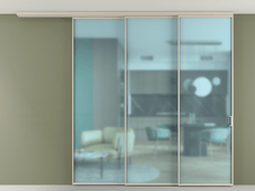 Перегородка Формато вдоль стены на потолок 3 створки с синхронным механизмом